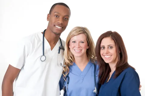 What Benefits Can a Certified Nursing Assistant (CNA) in Dubai Offer 13 Nursing